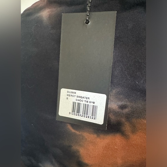 REVOLVE| BY. DYLN MERCY SWEATSHIRT IN CHOC BNWT - Picture 5 of 7